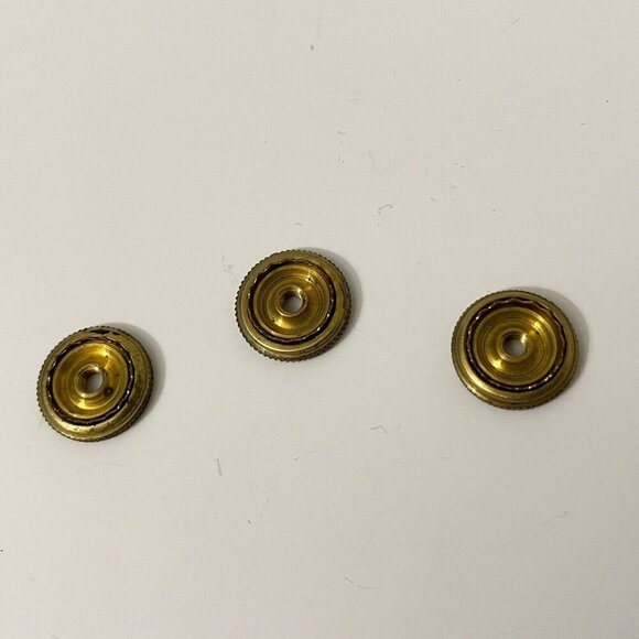 Vintage RCAF Royal Canadian Air Force Officers Wedge Cap Badge - Picture 14 of 16